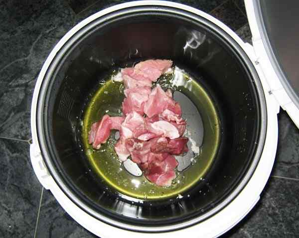 Рецепт бигуса с мясом из свежей капусты
