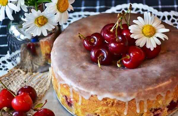 Рецепт пирога с ягодами в мультиварке