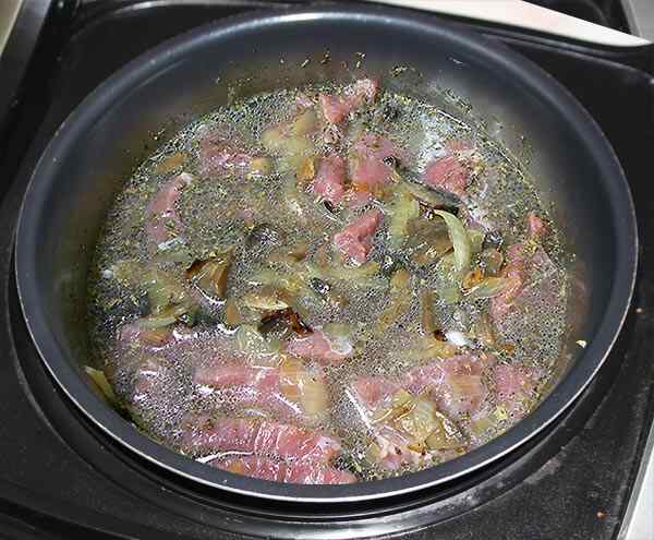 Как приготовить рагу в мультиварке с мясом