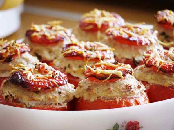 Рецепт фаршированных помидоров с фаршем в духовке