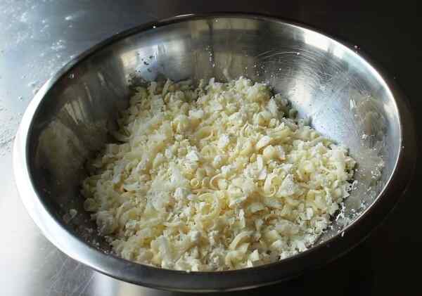 Начинка для хачапури с сыром и яйцом