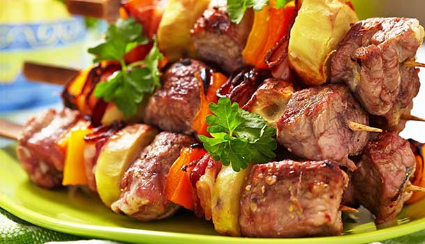 Как выбрать подходящее мясо для вкусного шашлыка?