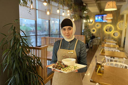 Бизнес-ланчи в сети семейных кафе Halal MEDINA FOOD